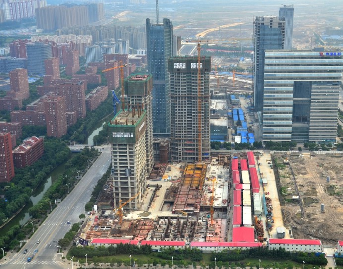 关岭河西世贸中心